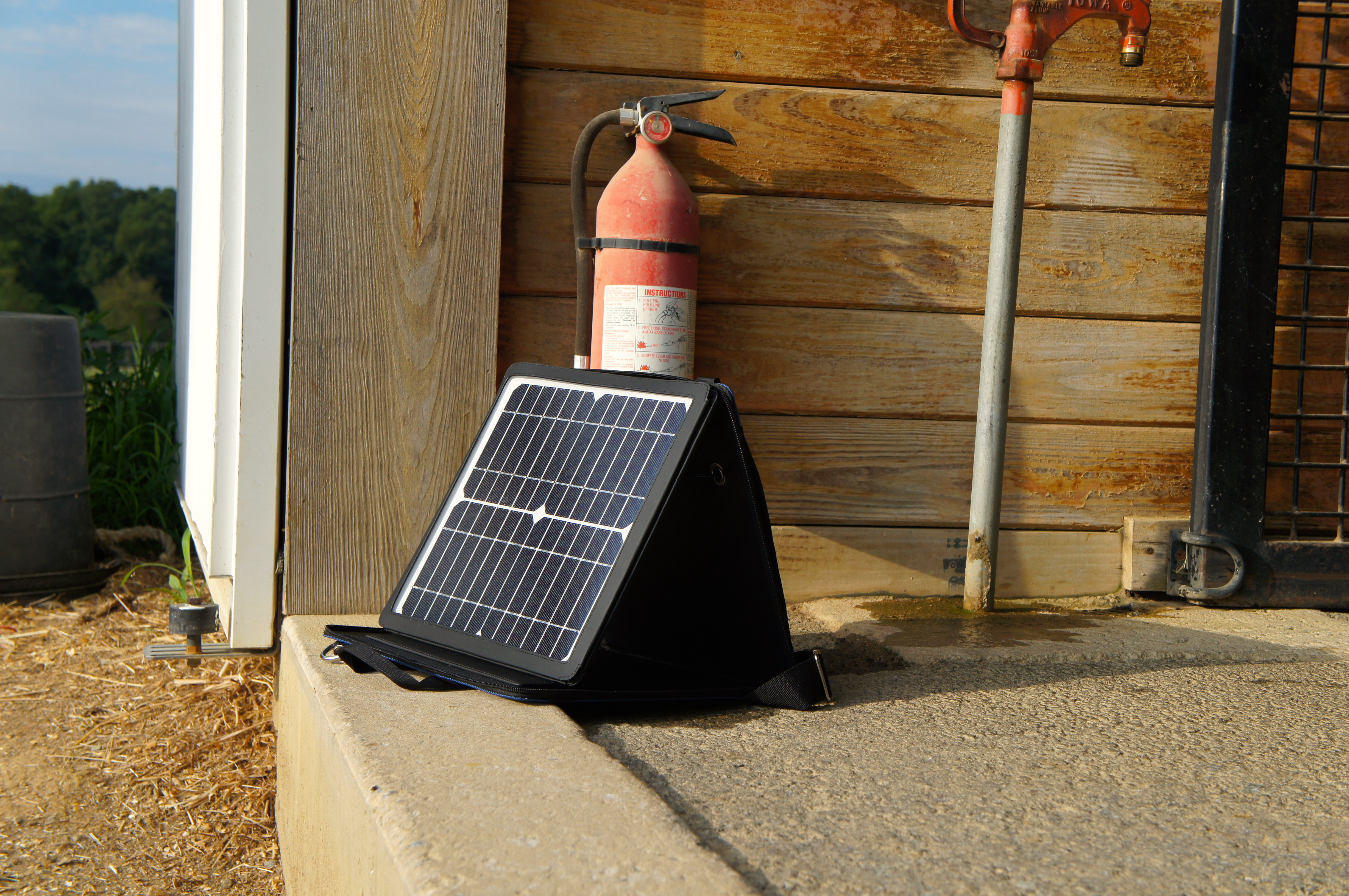 SunVolt stand setup in direct sunlight